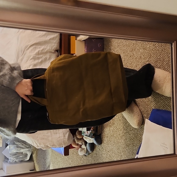 BAGGU Olive Green Tote Bag - Picture 5 of 10